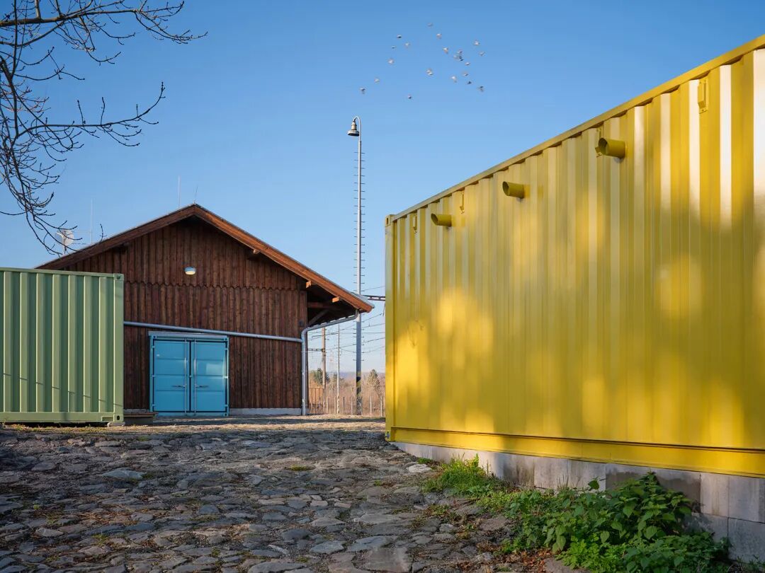 捷克Drevak旧转运站改造-11