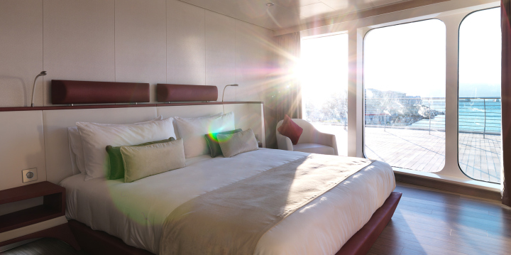 Sunborn Gibraltar直布罗陀游艇酒店设计-0