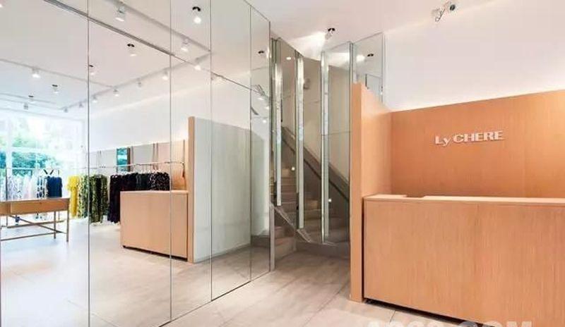 聚滢华彩国际服装办公空间-8