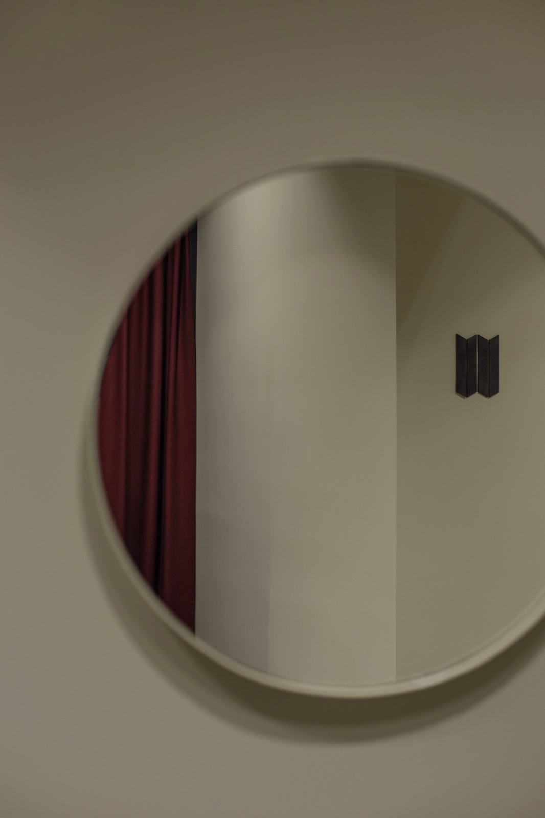 110m²国外极简男士服装店  LIS 设计工作室-11