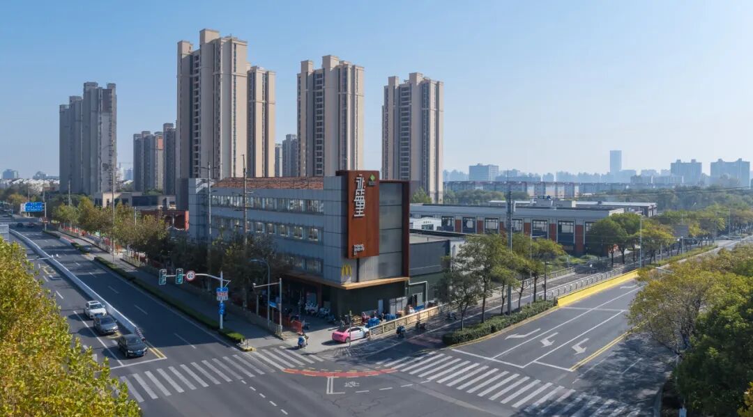 以设计重塑城市活力丨三益作品荣膺2024年度上海“15分钟社区生活圈”优秀案例-0