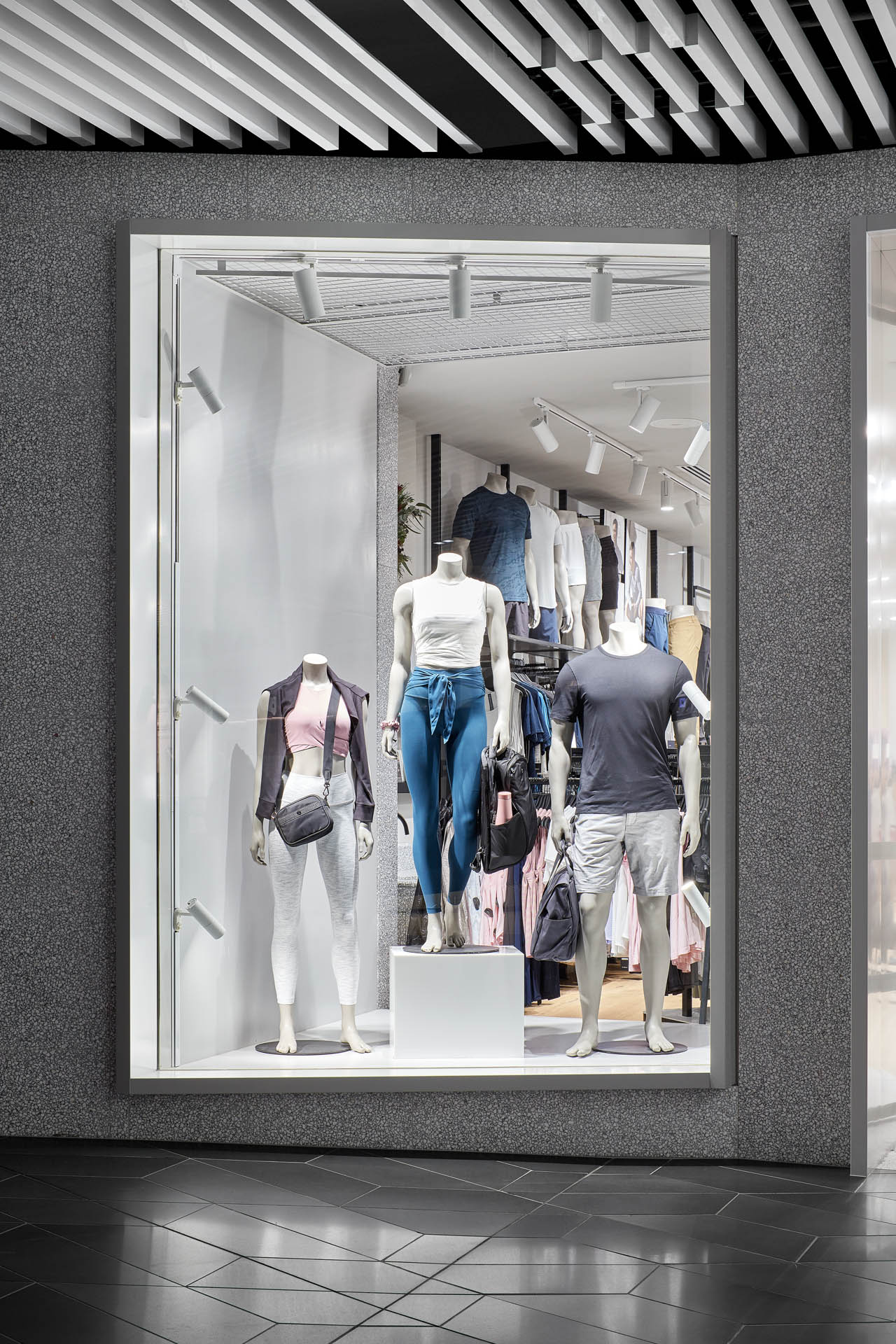 Lululemon Emporium Jean-Pierre Biasol-14