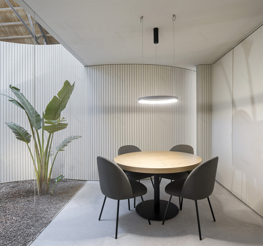 TANATORI DE SANTS 殡仪馆丨西班牙巴塞罗那丨Mirag-11