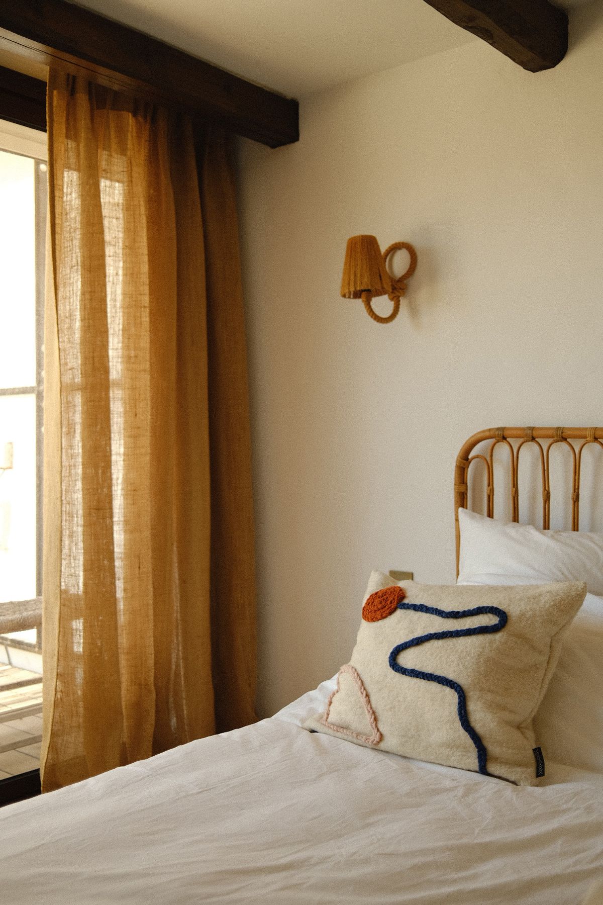 自然风豪华顶层公寓 | 微水泥与木质元素的完美融合-12