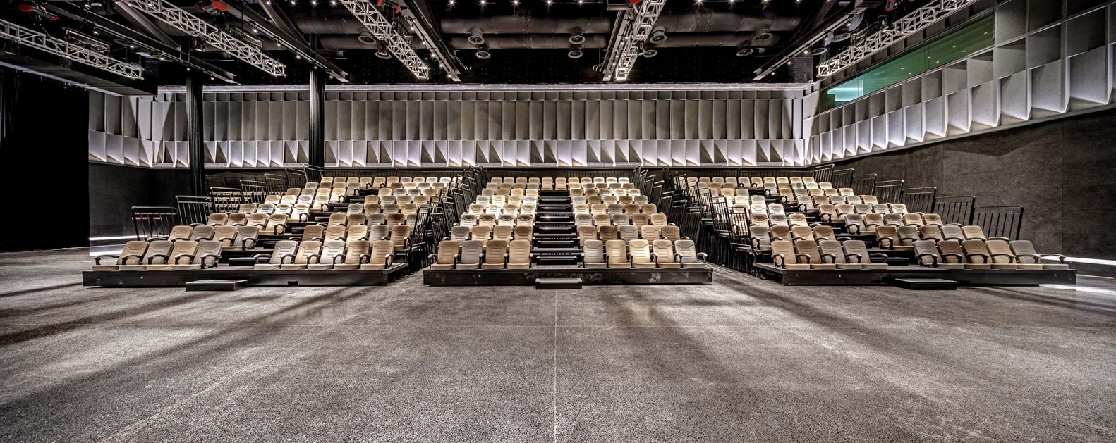 北京 HeyTown Art Center | 工业遗址的艺术新生-56