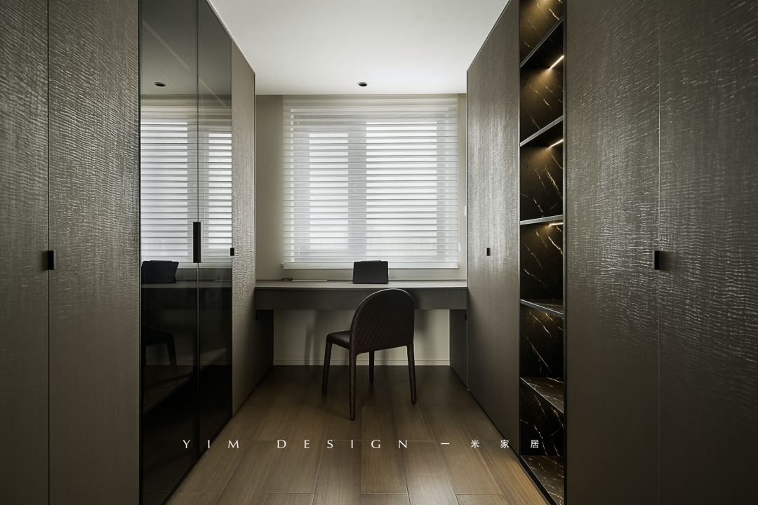 130㎡现代轻奢家居丨蒋勤-28