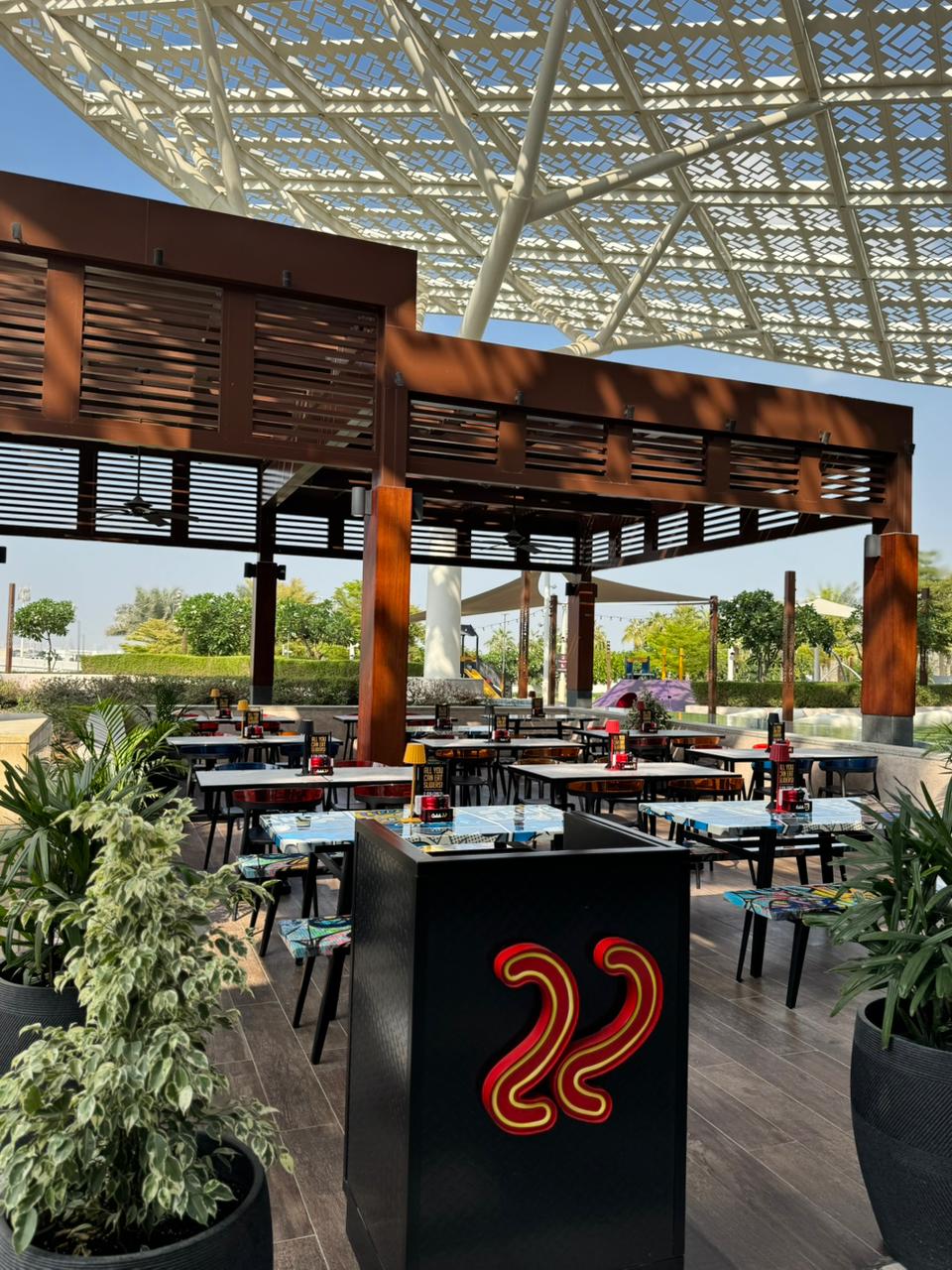 Catch 22 - SHj City Center Al Zahia-18