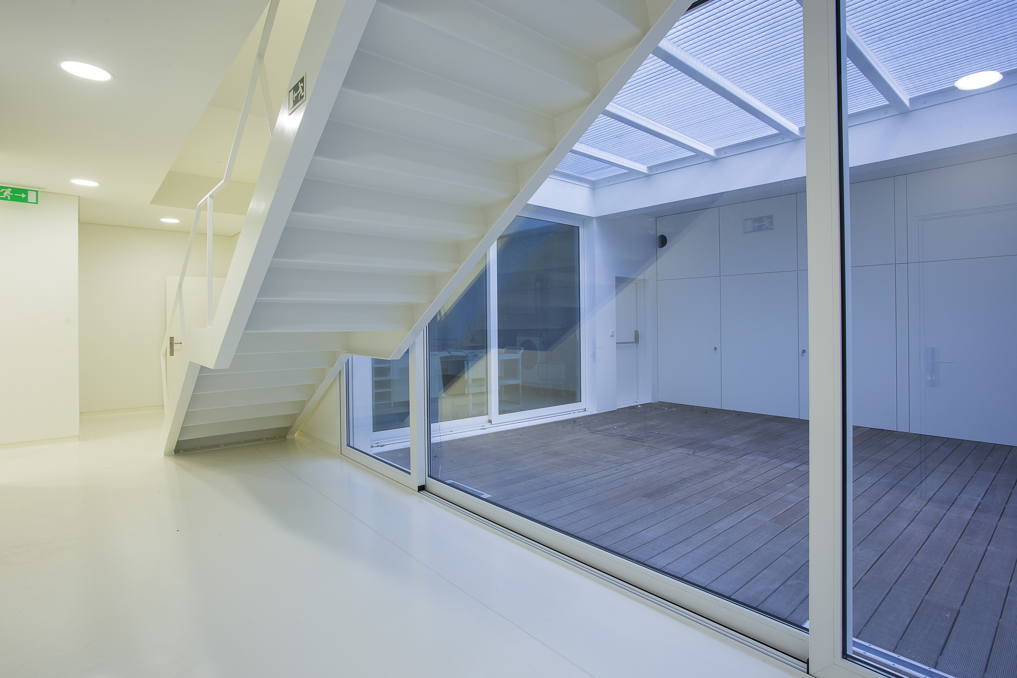 葡萄牙 Azores Islands 新住宅,无障碍设计让生活更美好-9