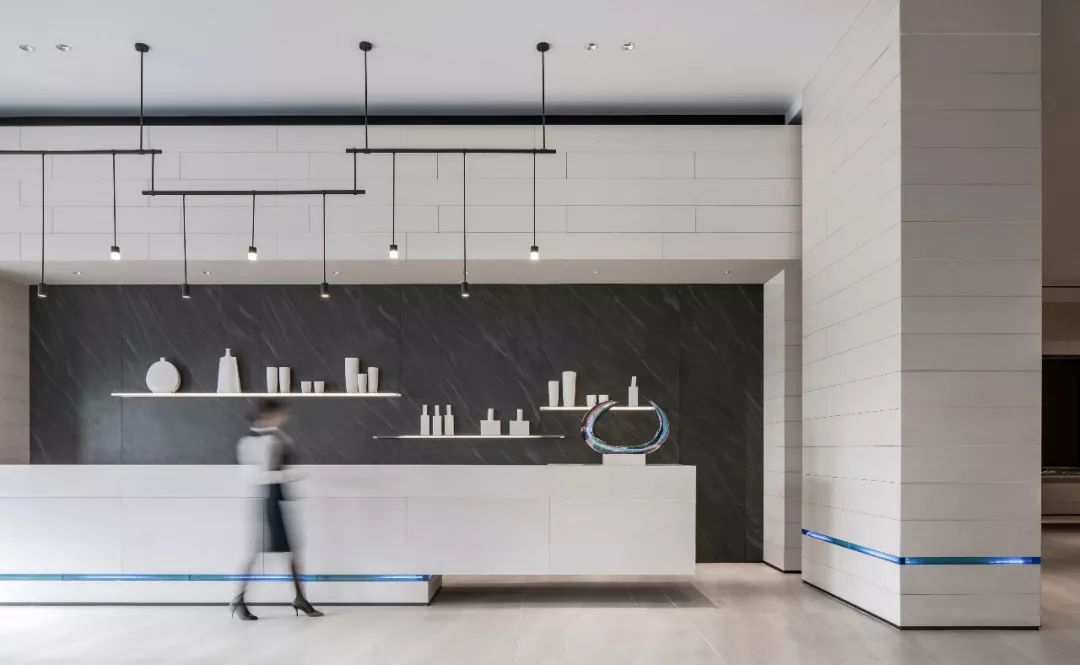 融创·云玺湾体验中心 | 水波荡漾的沉浸式空间设计-28