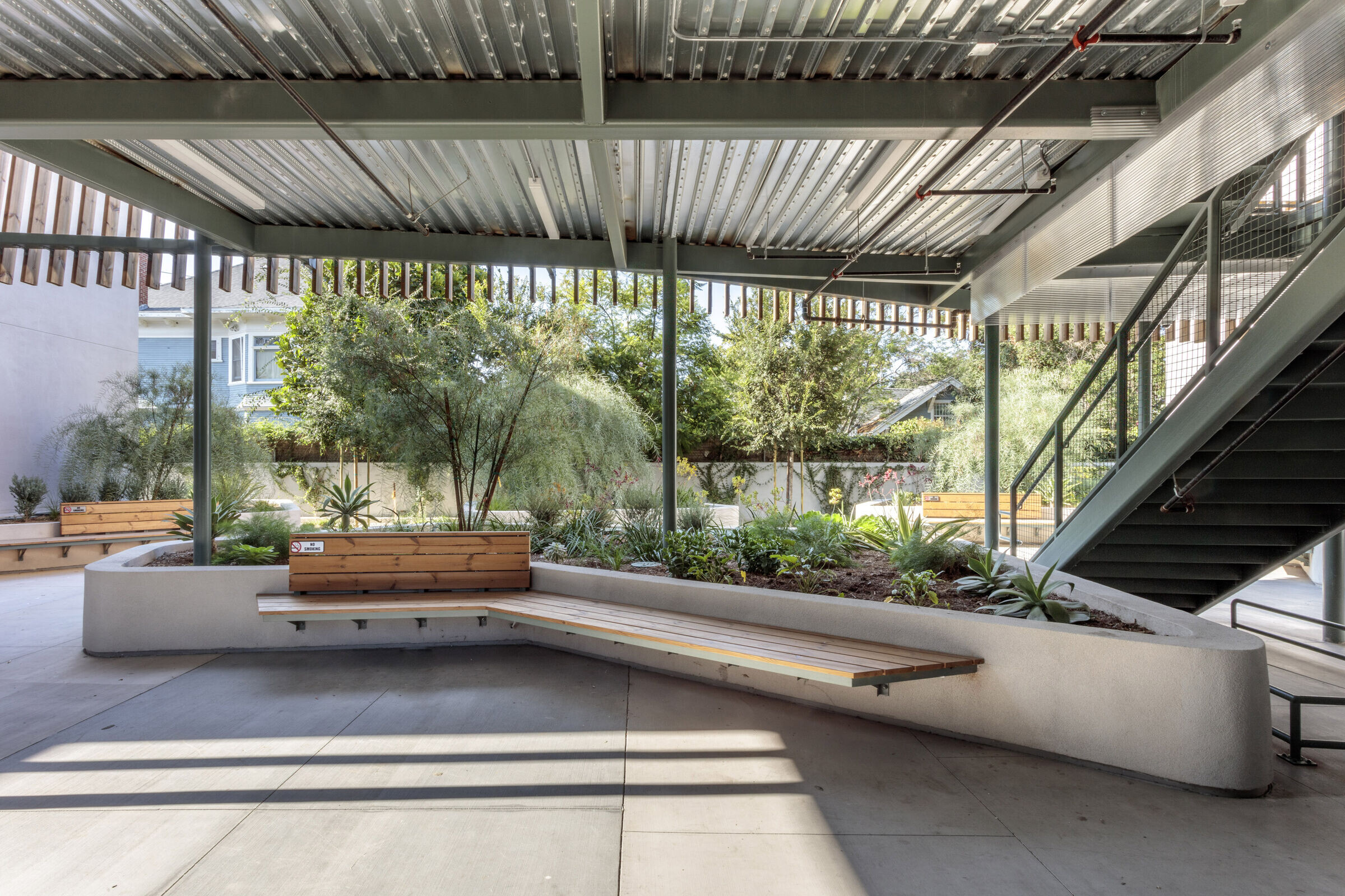 洛杉矶格拉默西广场老年人住房设计丨美国洛杉矶丨KEVIN DALY ARCHITECTS-9