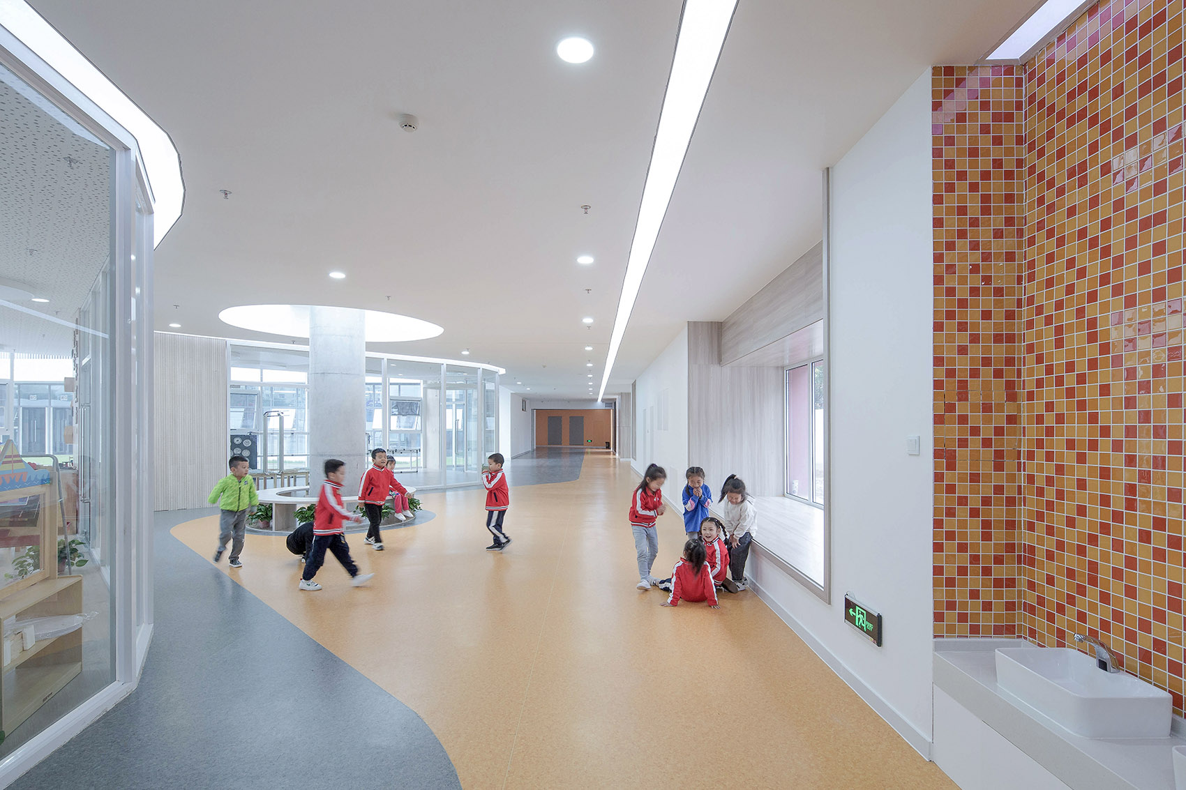 延安黄陵县新区幼儿园-72