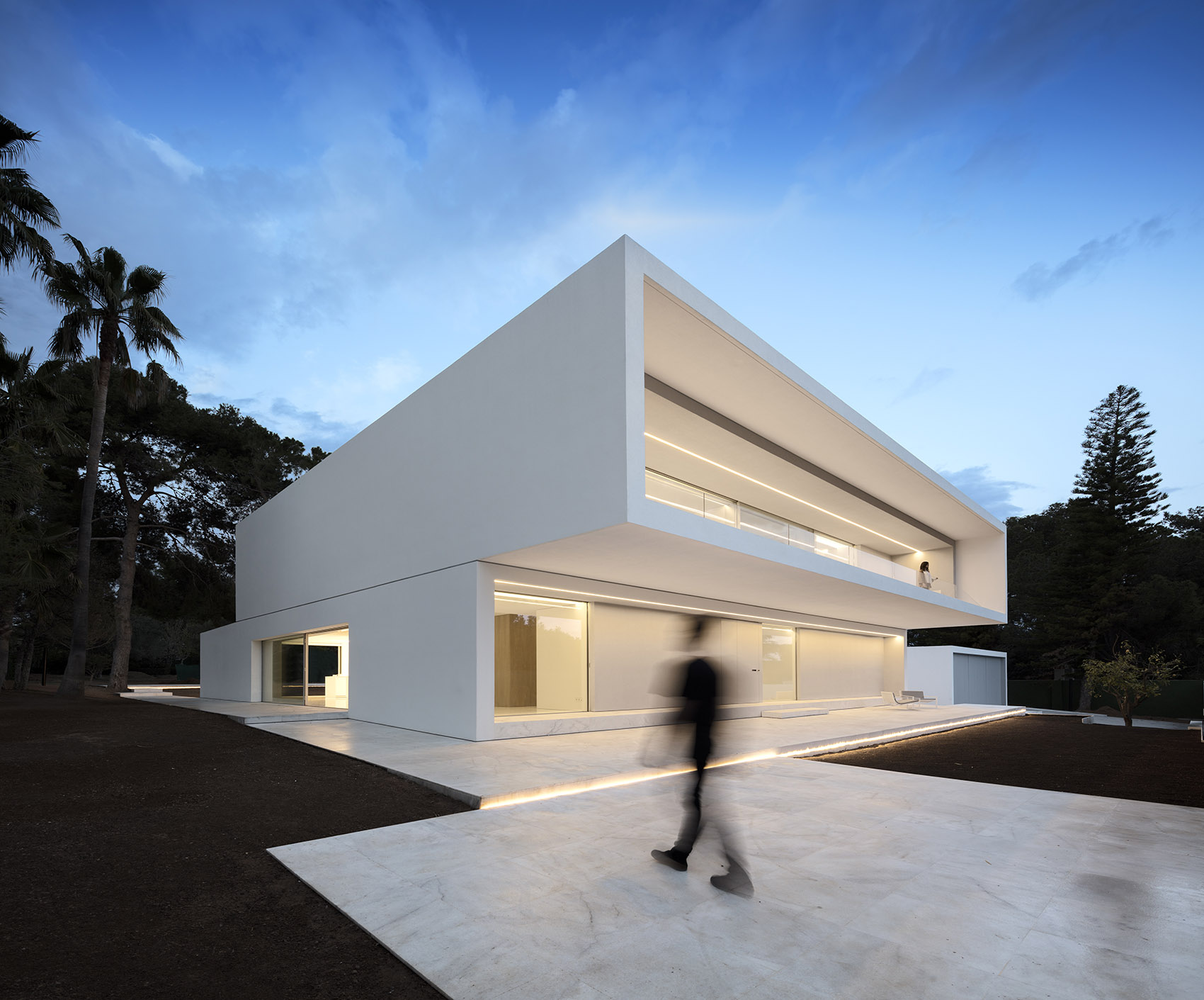 松树林之间的住宅，西班牙 / Fran Silvestre Arquitectos-6