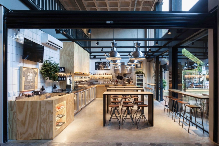 自由犬酒吧间-7