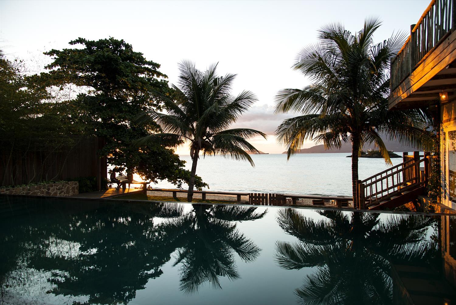 巴西 Hotel TW Guaimbê | 木质环保设计,尽享海滨风光-5