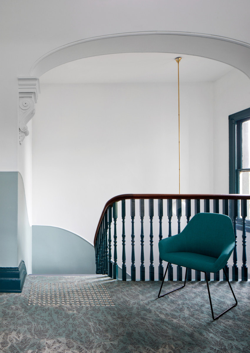 澳大利亚百年老校翻新,绿色调打造自然教室-12