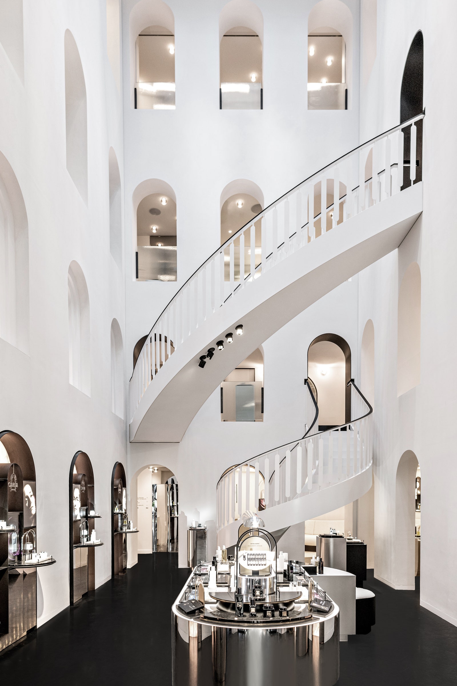 Carita dévoile la rénovation de sa Maison de Beauté parisienne par REV Studio | AD Magazine-3