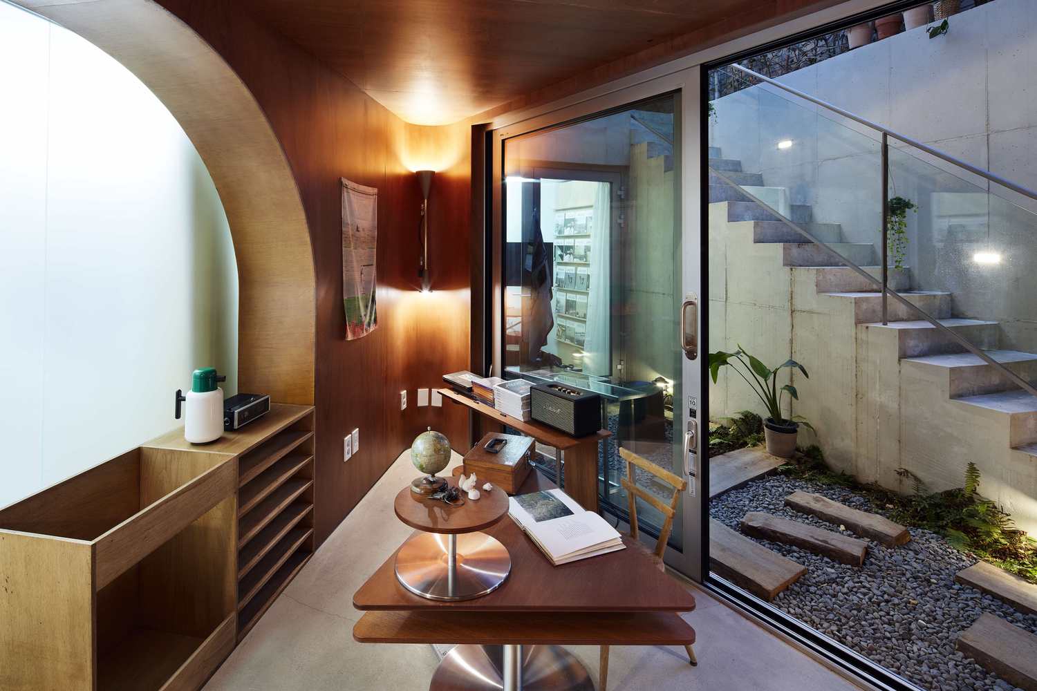 三角形的空间魔法 · 首尔延南地区建筑改造-58