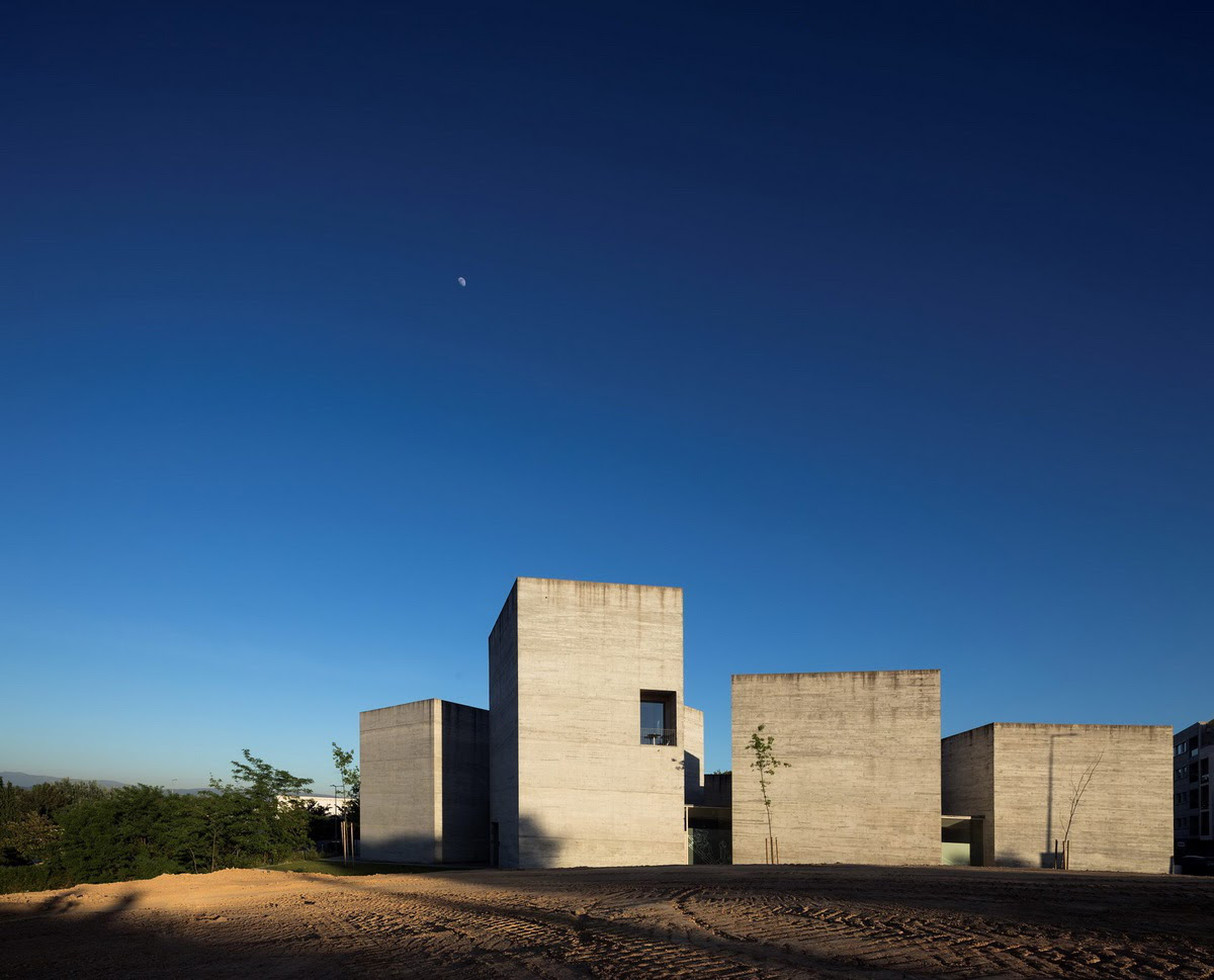 Romanesque - sự chuyển tiếp giữa hiện tại và quá khứ La Mã xa xôi| Spaceworkers Studio-2