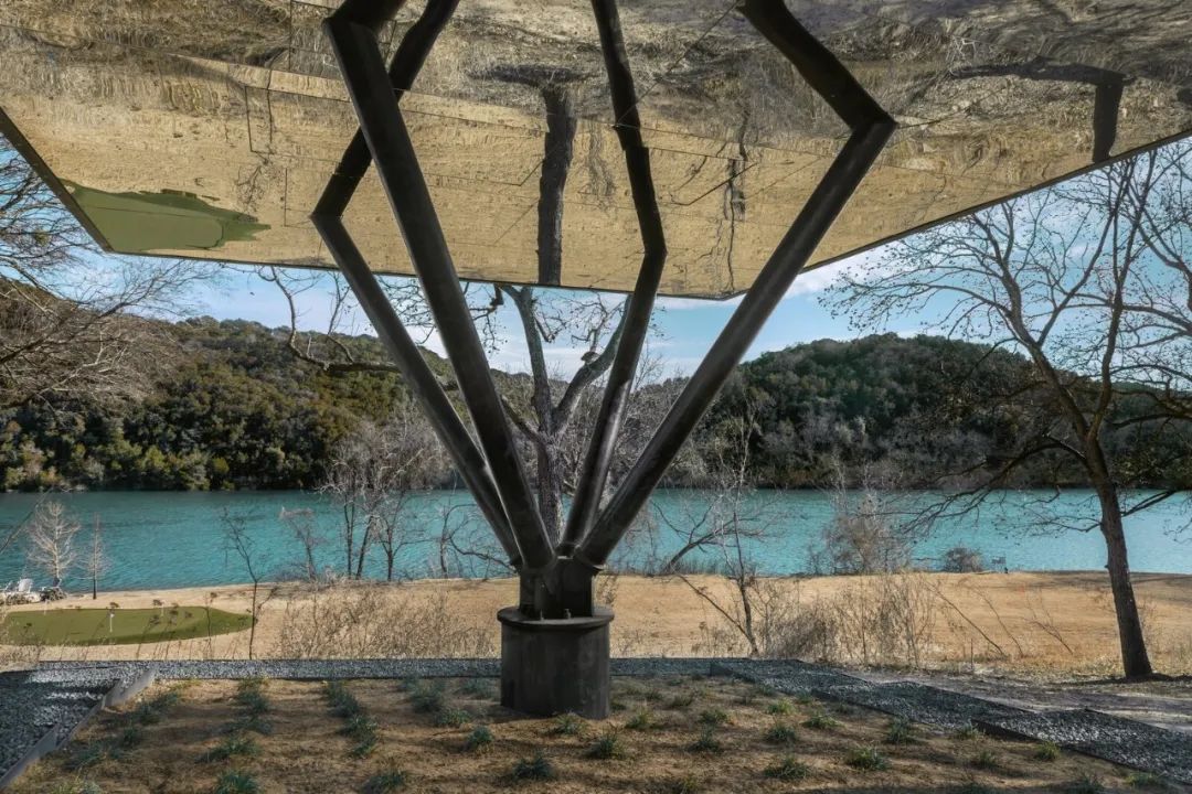 钢构镜面树屋旅馆-16