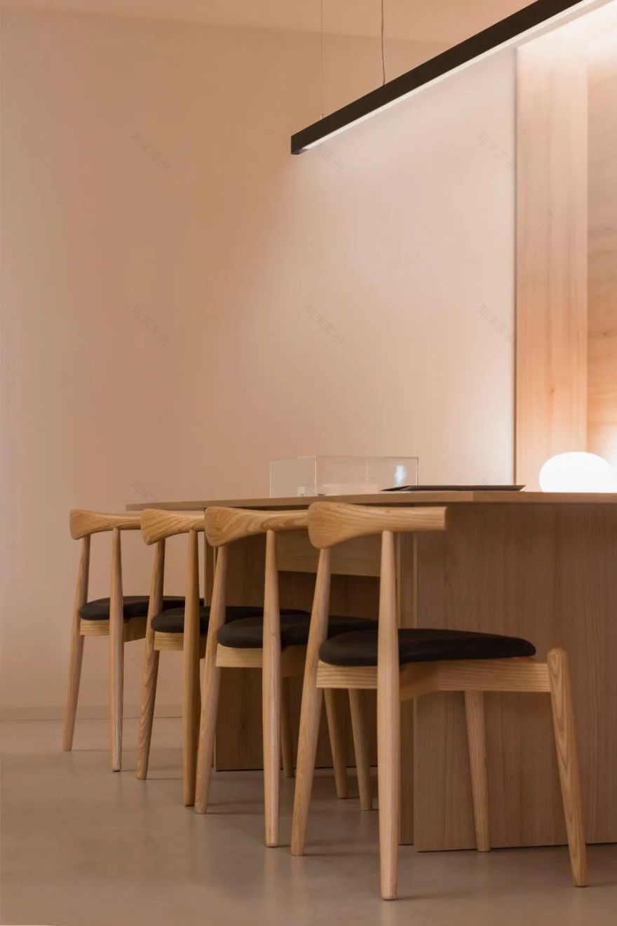 自然采光的公证办公室改造丨西班牙-32