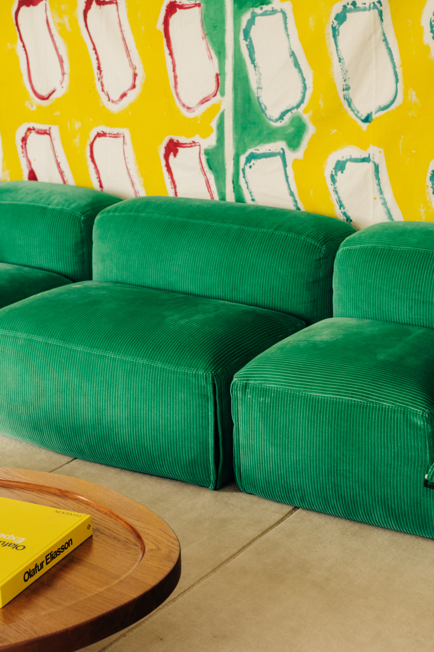 Eclectic Elegance: Turenne Apartment in Paris by Alicia Luxem.-38