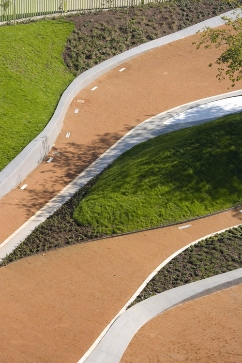 西班牙格兰纳达 ERAS DE CRISTO 公共空间设计-13