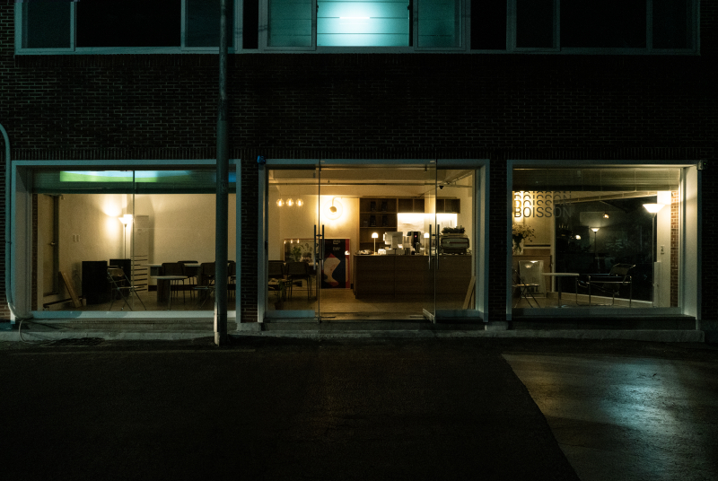 17 平米温馨小咖啡馆，打造 INS 风格感性空间-12