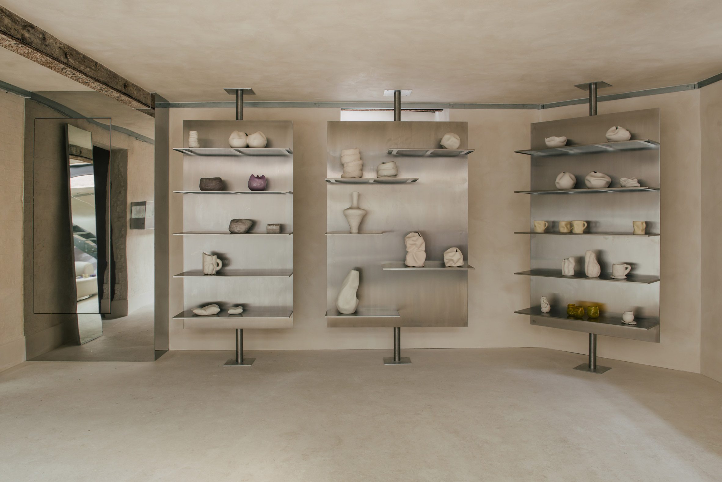 当代首饰品牌Completedworks伦敦实体店空间设计丨马里丨荷莉·鲍登（Hollie Bowden）-36