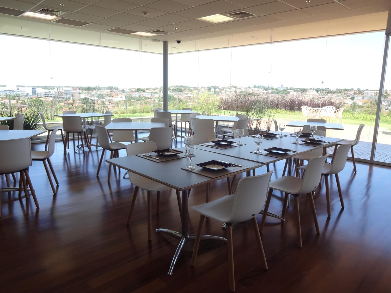 巴西 Credicitrus 银行总部,绿色环保的现代建筑-16