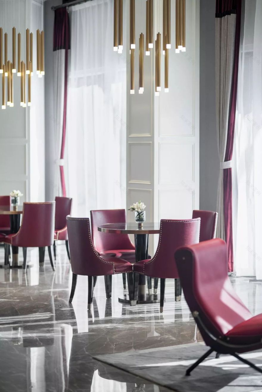 贵阳东原·朗阅售楼处 | 英伦风与现代摩登的完美融合-28