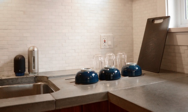 My Houzz: Compact House Renovation in East Vancouver  -  Decor Ideas-22