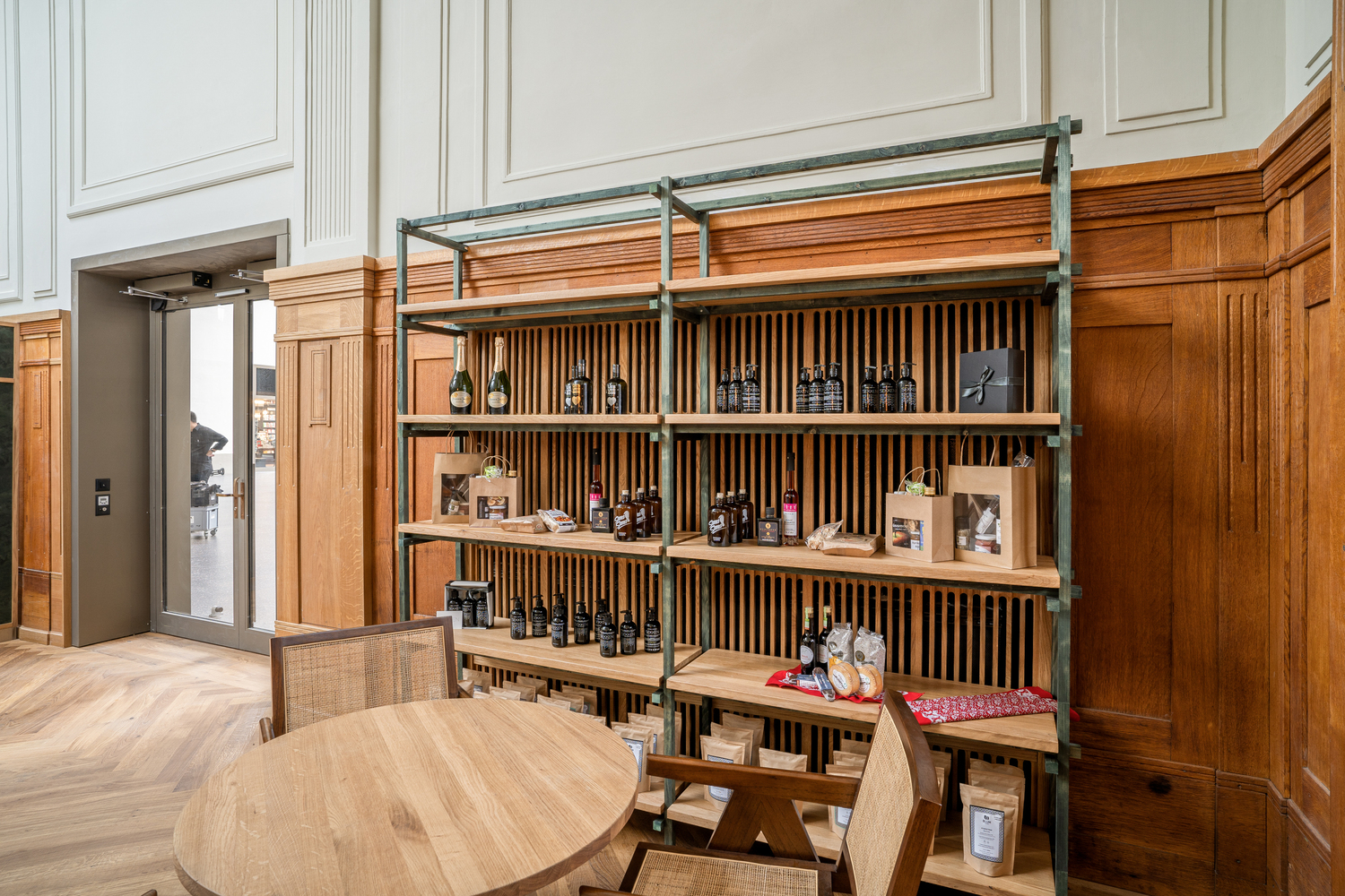 瑞士巴塞尔餐厅 Lora丨Foeldvary Staehelin-45