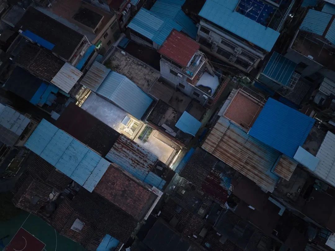 宅内之居丨中国广州丨汤物臣·肯文创意集团-16