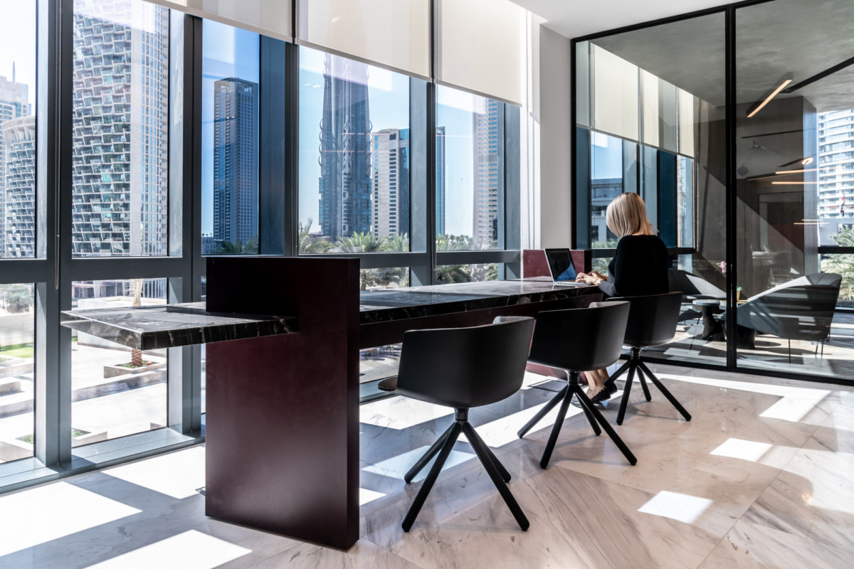 二进制代码激发创意,迪拜 Evoteq 办公室设计-22