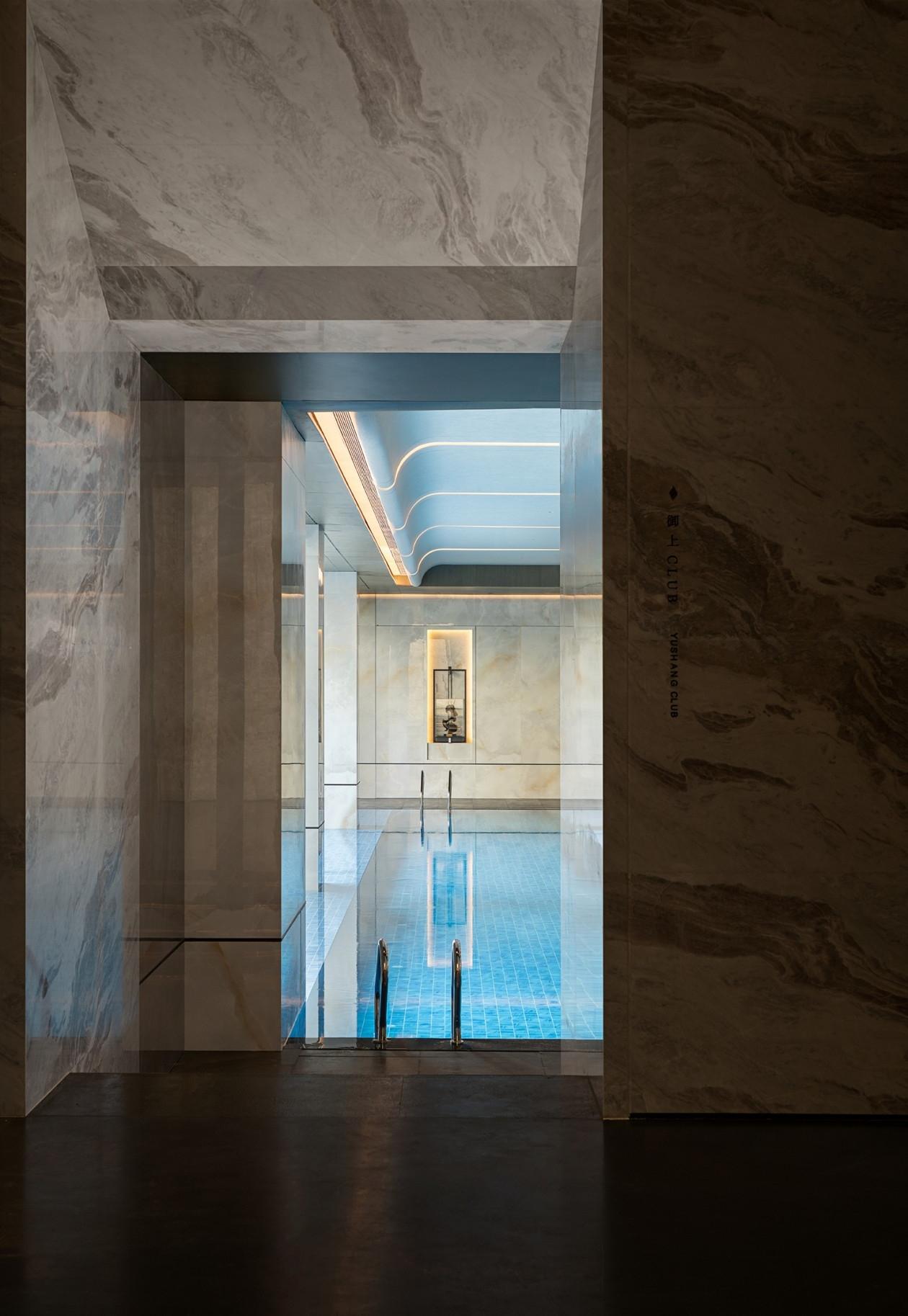 研质共设 · 重庆龙湖御湖境丨中国重庆丨室内设计为研质共设,建筑设计为ZEN正象设计,景观设计为UMS里表都会-27