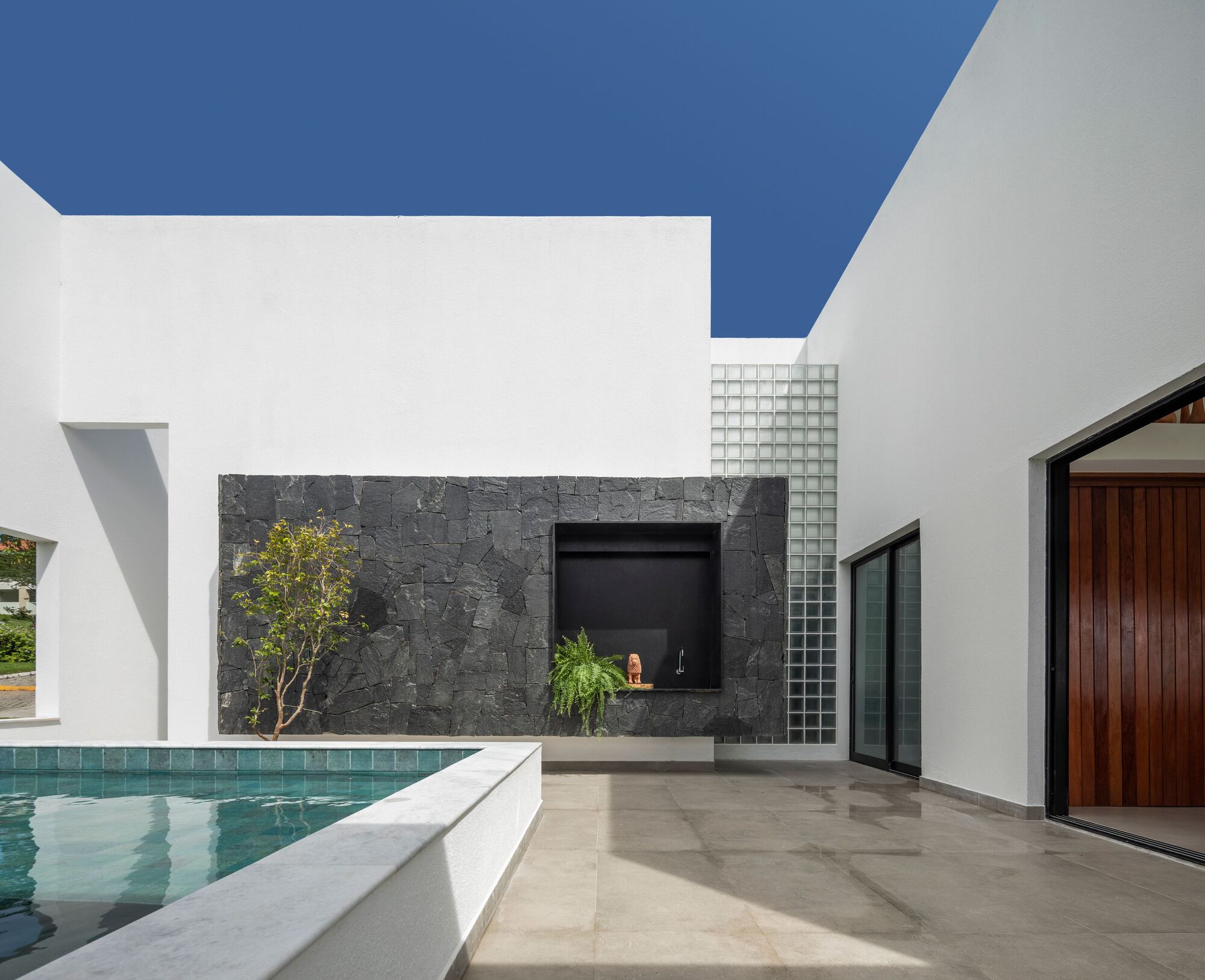 212 号房子丨巴西丨NEBR arquitetura-17