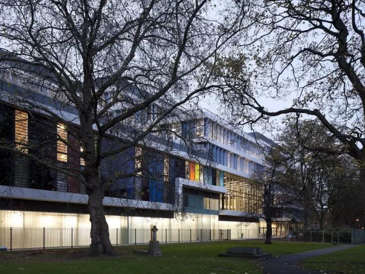 经典蓝串联的两个文化项目 | 威斯敏斯特城市学院与格陵兰 Katuaq 文化中心-20