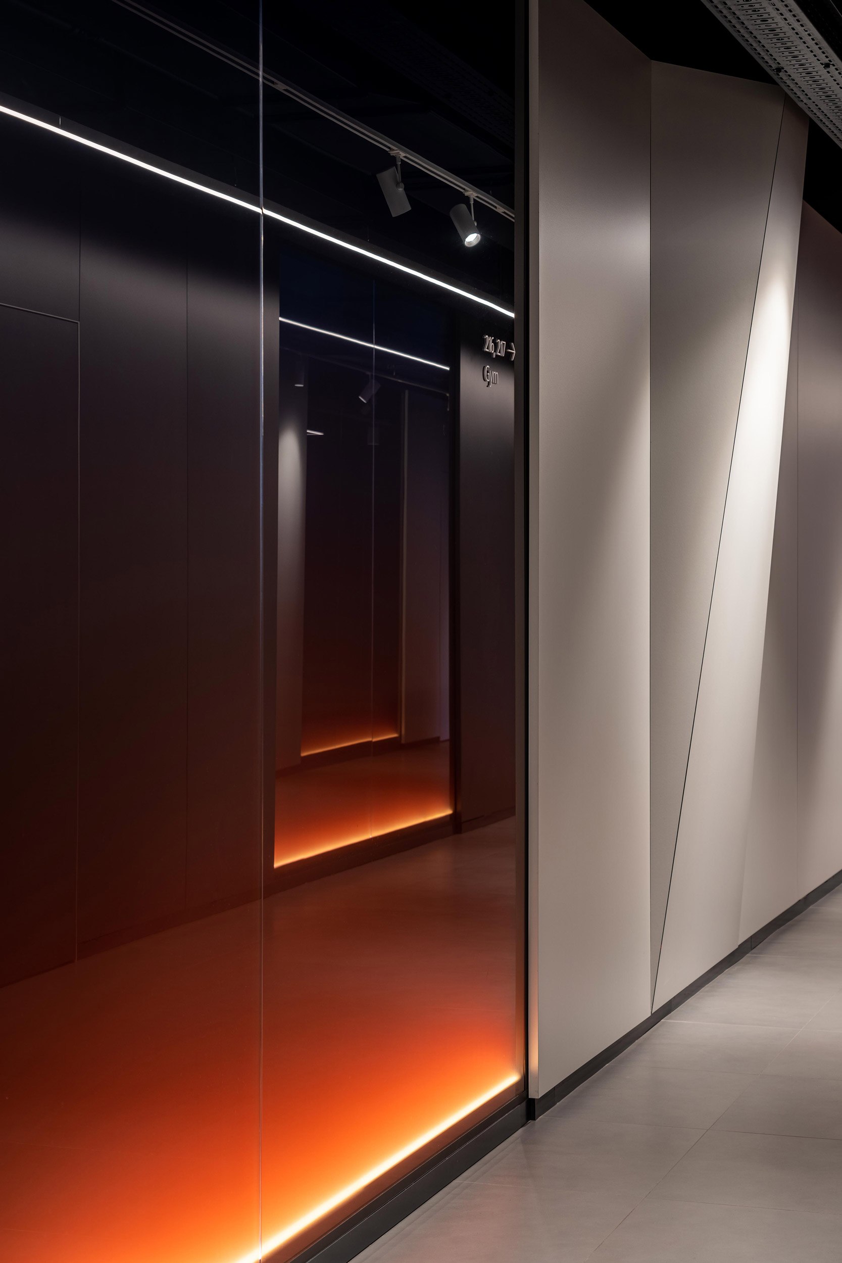 Deve·perts 团队打造未来感 IT 办公空间-15