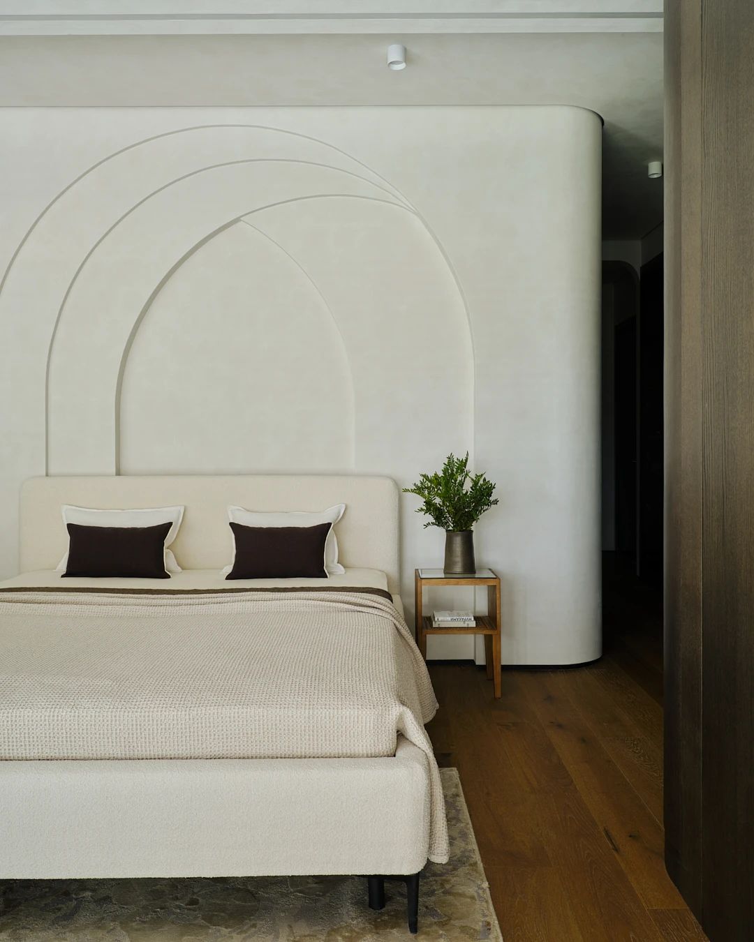 00后的网红小姐姐居然喜欢这样的设计风格-19