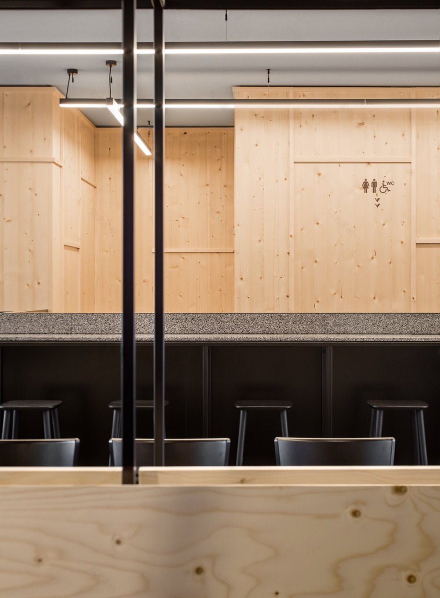 莱比锡的迈宁格酒店丨德国莱比锡丨Batek Architekten(BruzkusBatek)-3