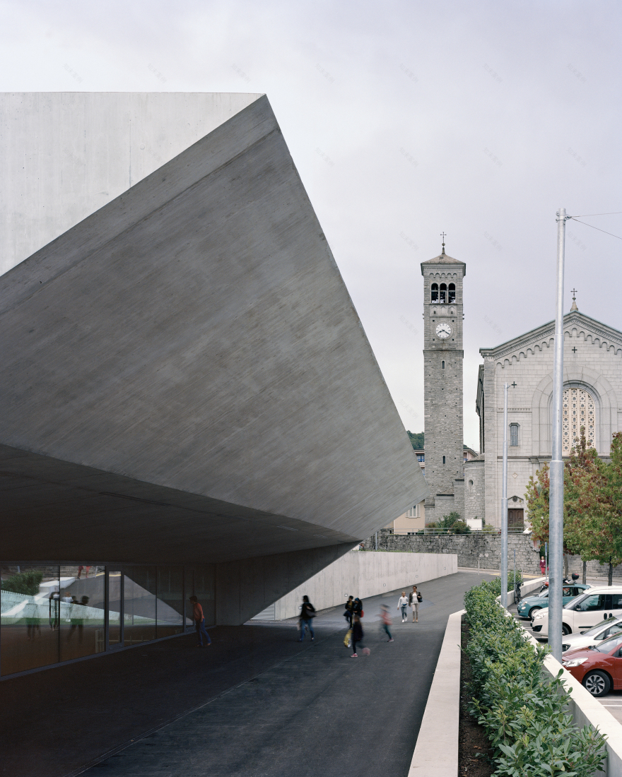 马萨尼奥的诺塞多教育中心-7