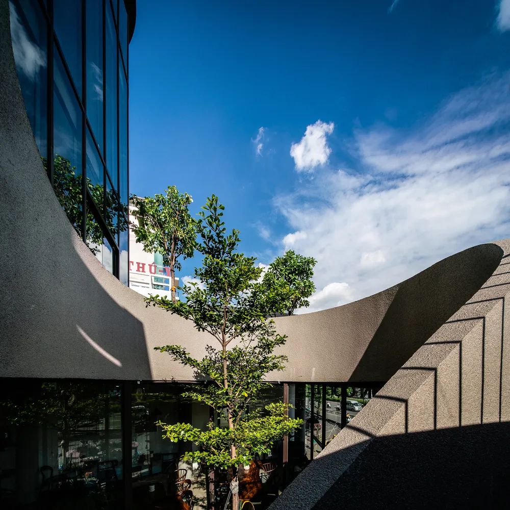 越南 420m²综合咖啡楼设计，打造自然与商业的完美融合-20