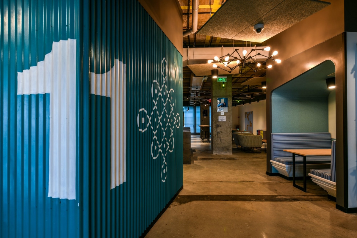 微软海德拉巴办公室 | 工业风中的城市故事-19