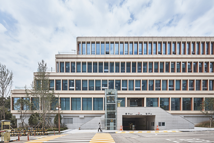 韩国国会通讯大楼丨HAEAHN Architecture-23