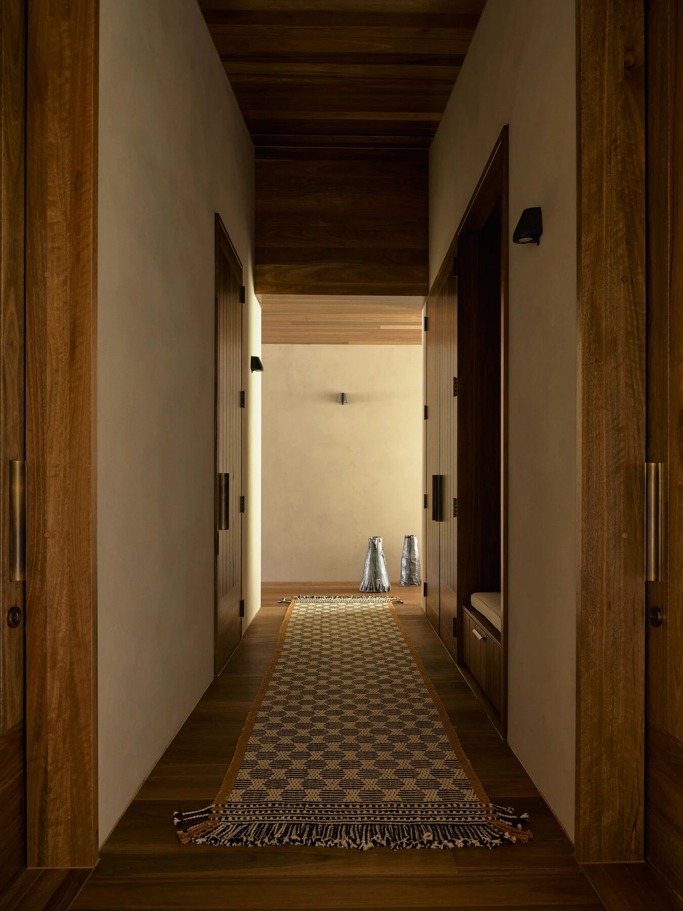 霍夸河畔小屋（霍夸河畔旅馆）丨加拿大维多利亚丨罗布·米尔斯建筑与室内设计事务所-9