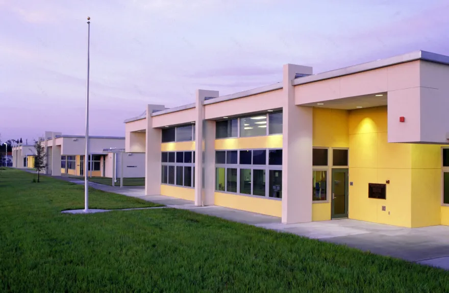 布鲁克赛德中学丨乌拉圭佛罗里达丨SEIBERT ARCHITECTS-1