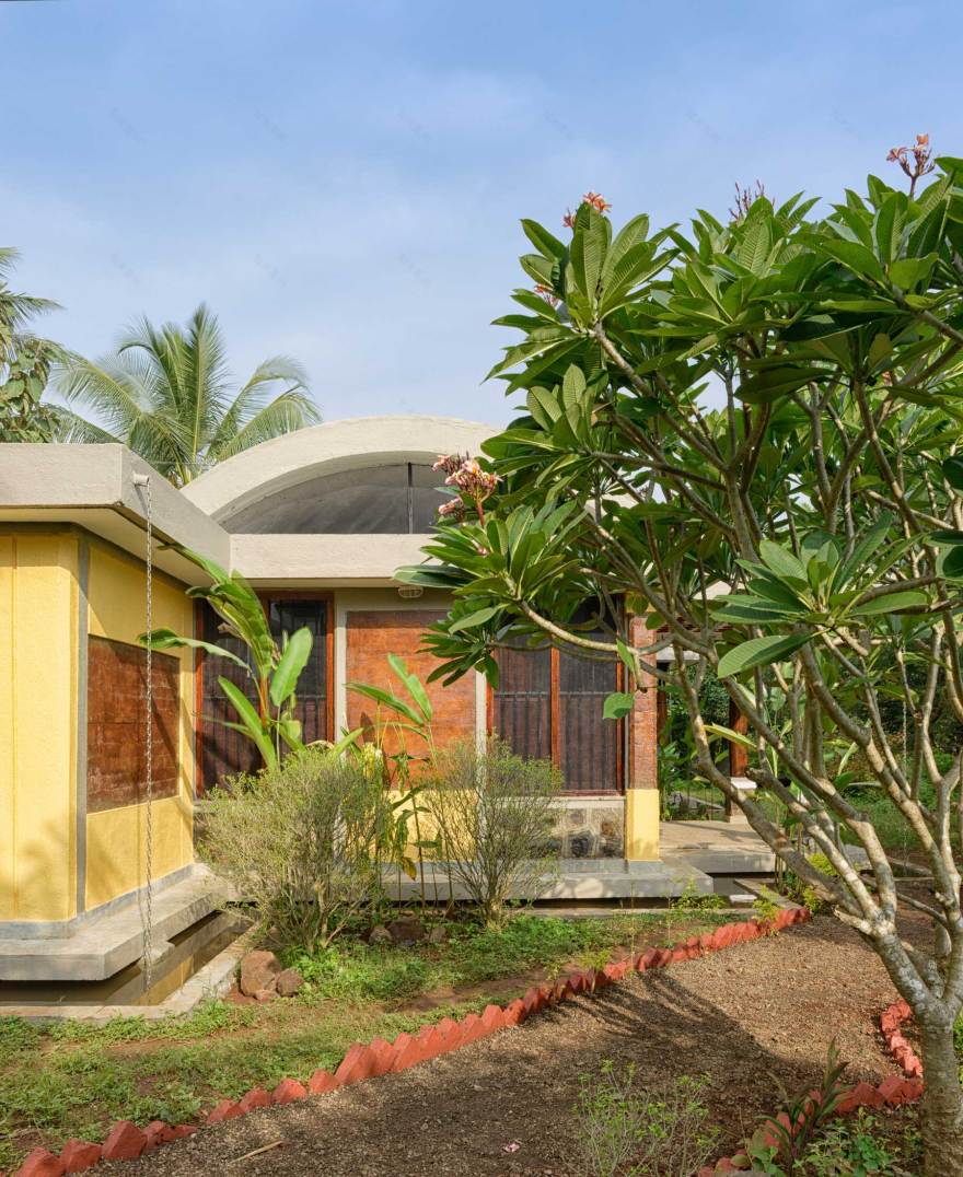 孟买郊外生态农舍丨印度丨The Vrindavan Project-0