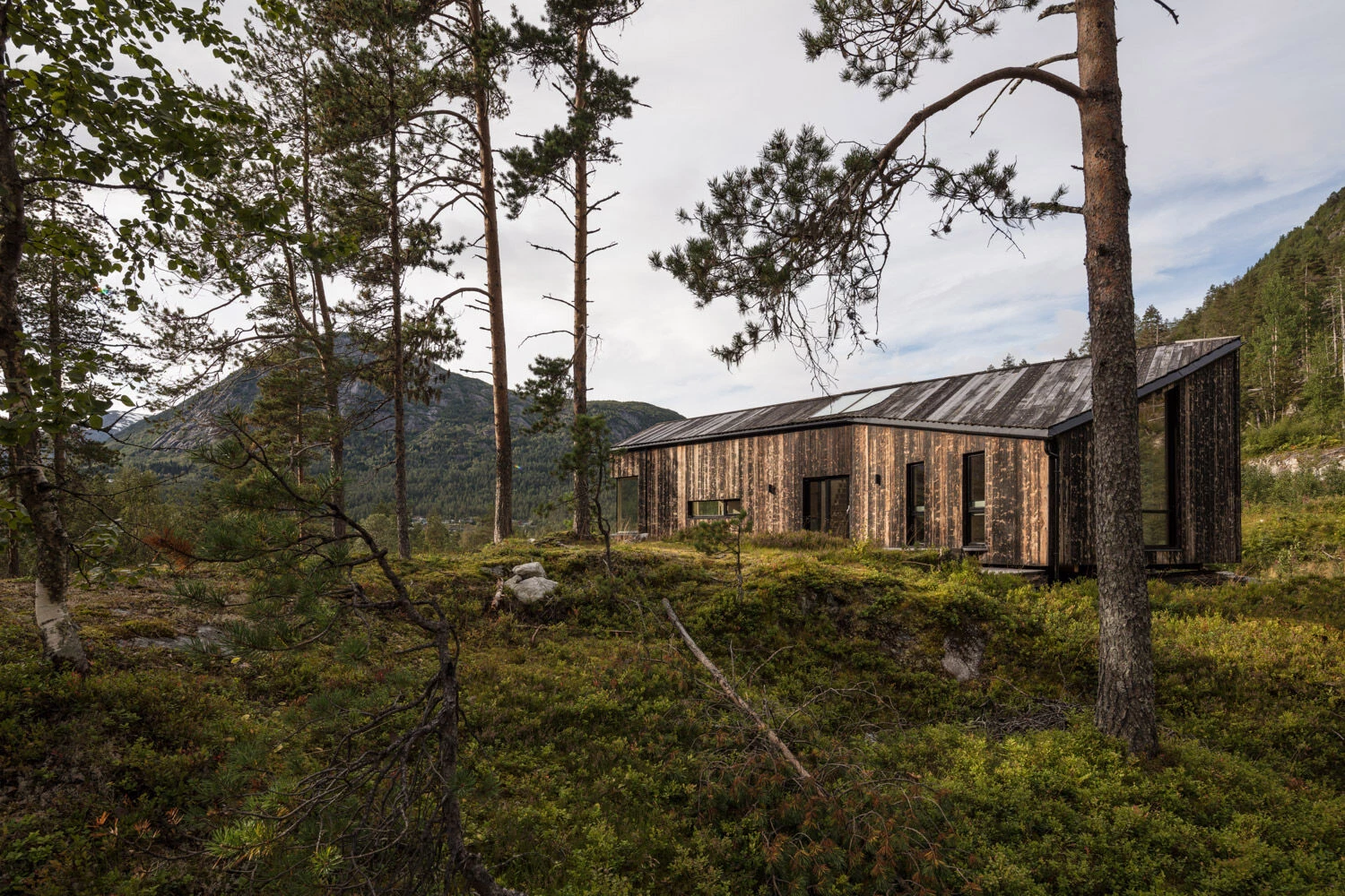 挪威 Jostedalen 冰川旁的生态小屋-27