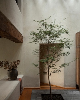 186m²中性侘寂风设计