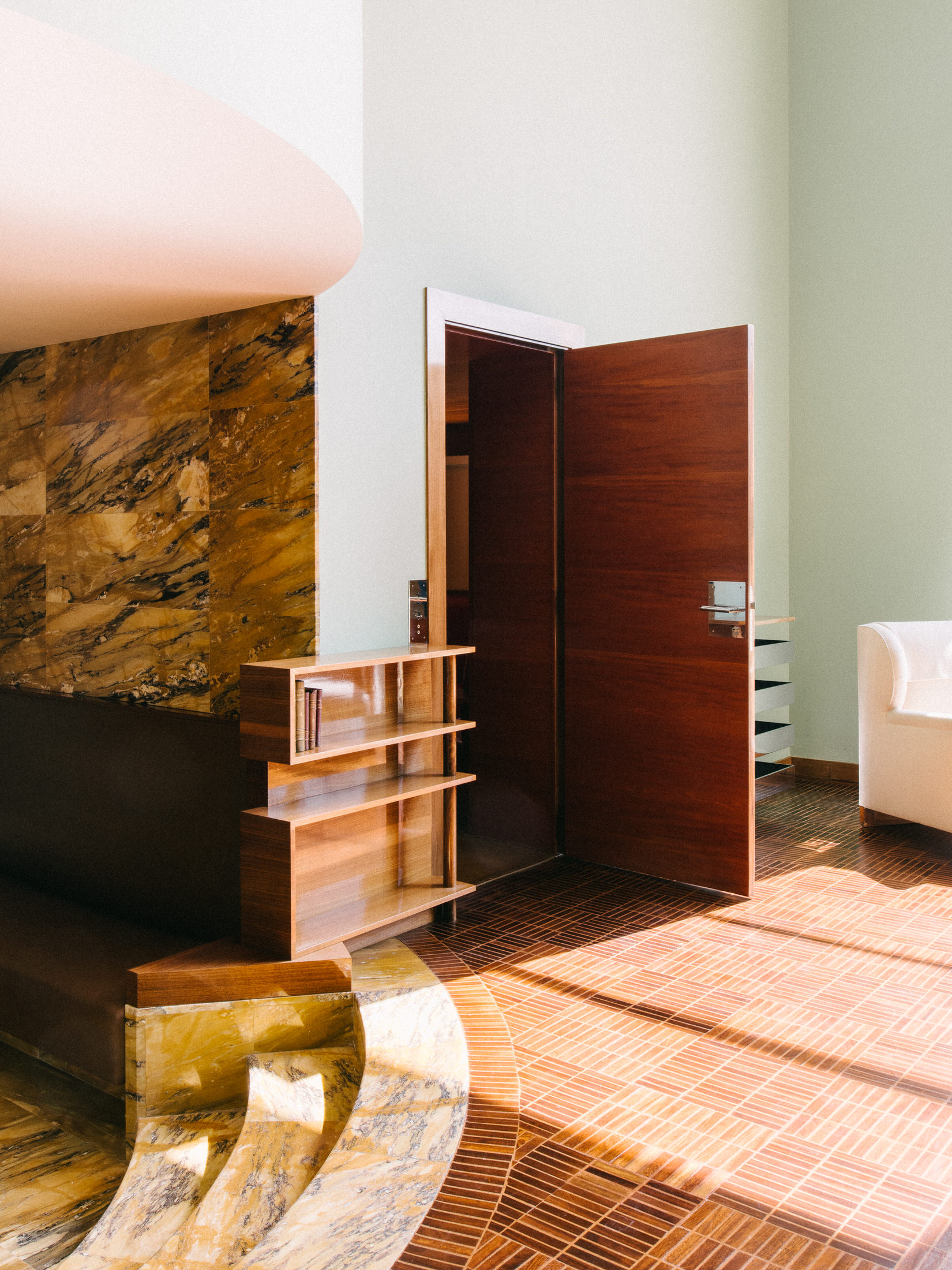 克鲁瓦卡夫罗瓦别墅丨法国丨法国建筑师 Robert MalletStevens-40